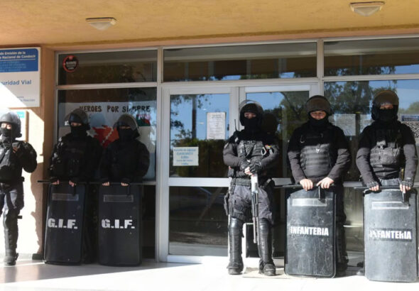 Detuvieron-a-un-empleado-municipal-de-Córdoba-por-falsificar-y-vender-licencias-de-conducir-ElDoce-05-13-2026_01_55_PM