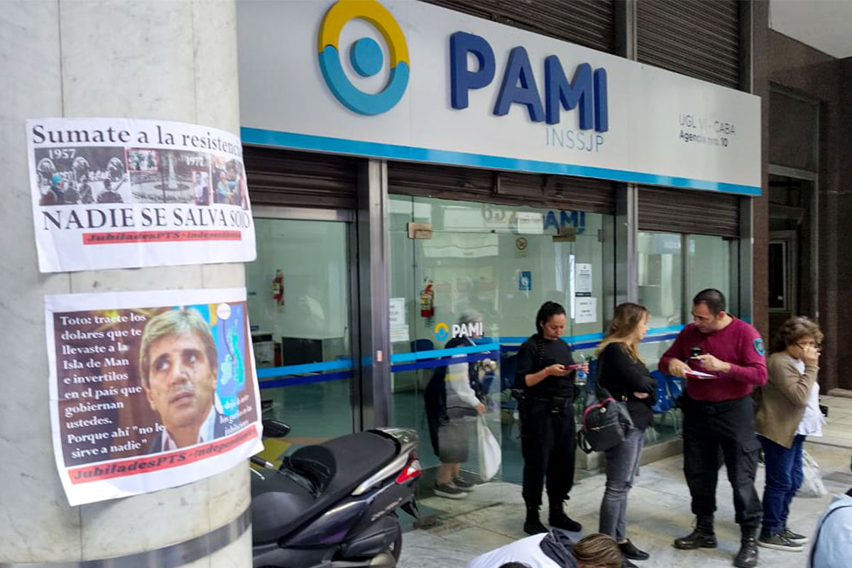 Web-_Jubilados-protesta-en-PAMI-05_gentileza-Oscar-Sanchez
