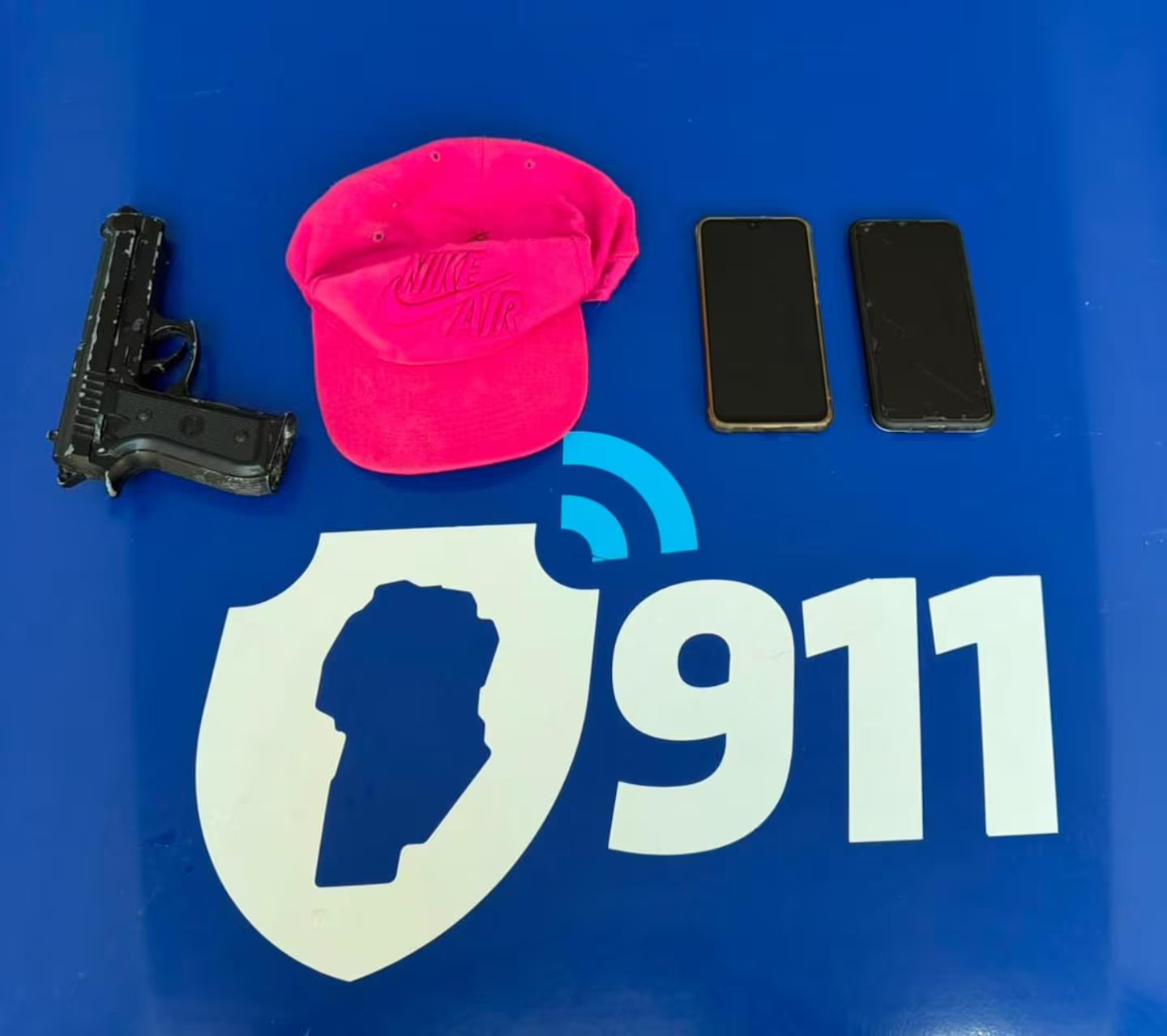 el-ladron-termino-detenido-foto-prensa-policia-EO2C6BS2KVDIBBAUZRCMRT66OQ (1)