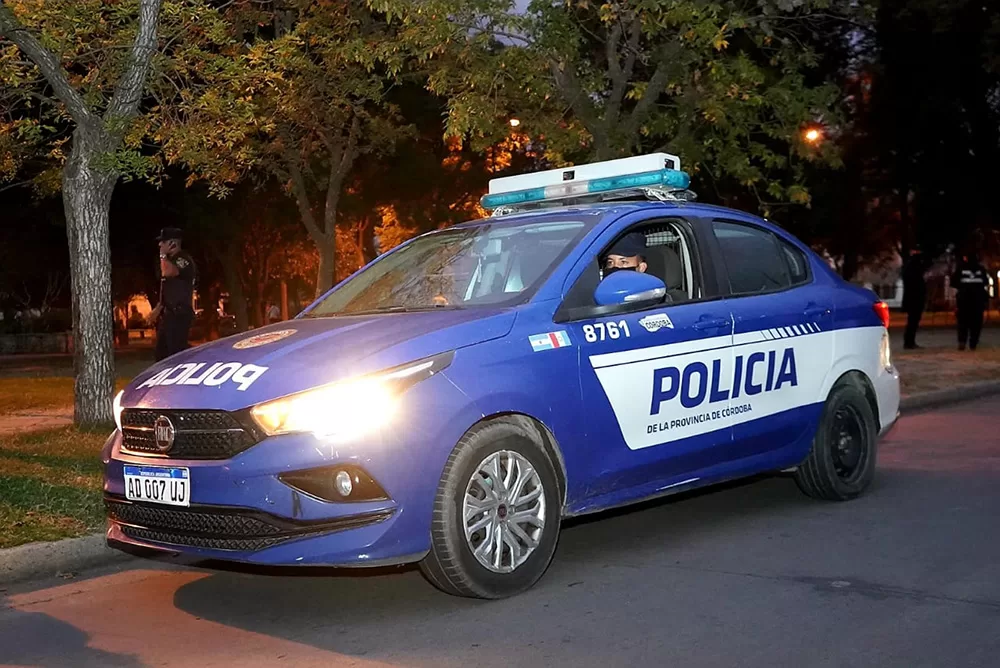 z-policia-cordoba-1w-jpg