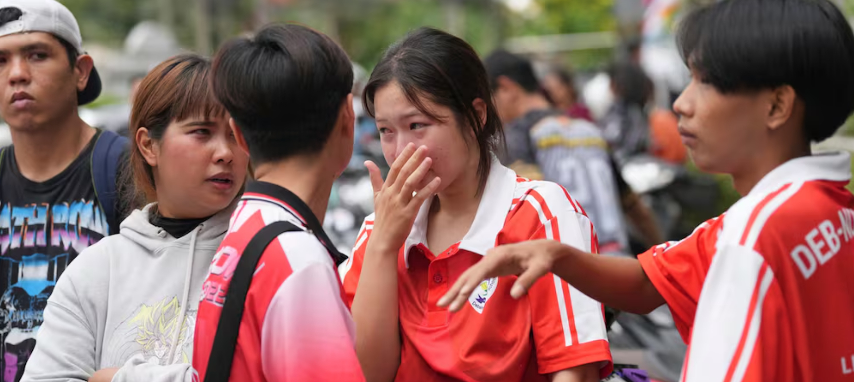 Masacre-escolar-en-Tailandia-un-estudiante-mató-al-menos-a-6-personas-dejó-15-heridos-y-se-suicidó-TN-08-07-2026_04_06_PM