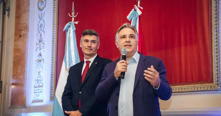 daniel-passerini-y-martin-llaryora-la-noche-los-intendentesjpeg
