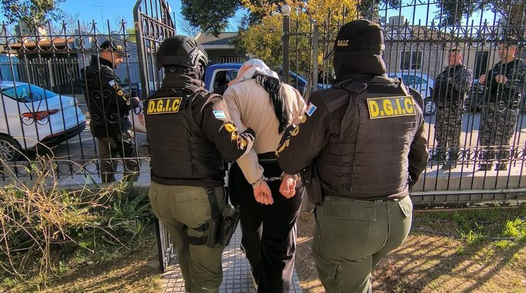 se-realizaron-decenas-de-allanamientos-en-distintos-puntos-de-la-ciudad-FACOAUBMSVDORNWN6FM5FCWMPM